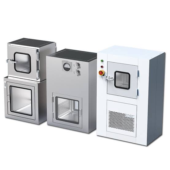 Dynamic Pass Box Cleanroom